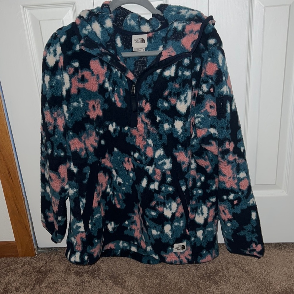 North face Sherpa half zip.